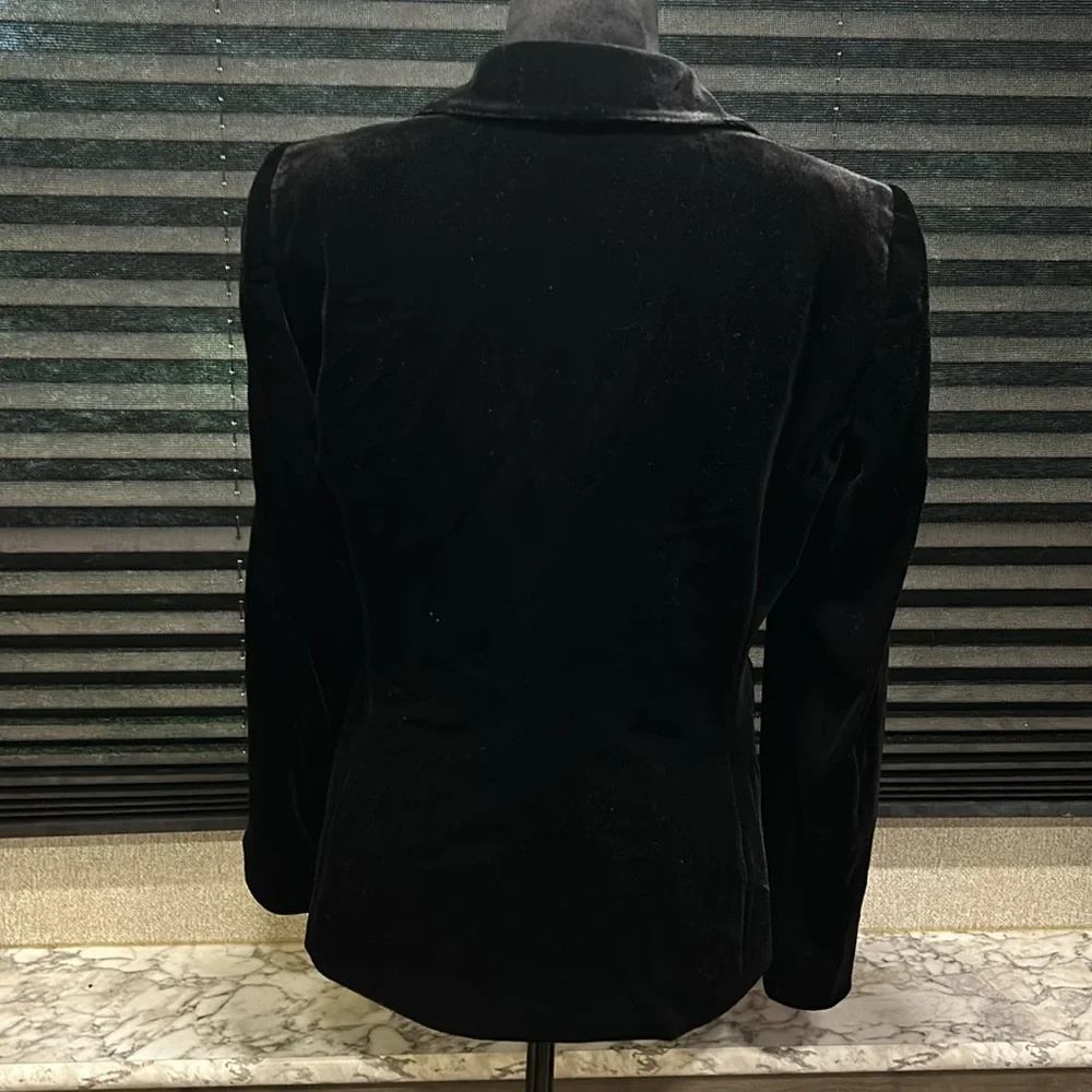 Tahari Women’s Black Velvet Single Button Structured‎ Blazer 8P
